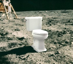 moon toilet
